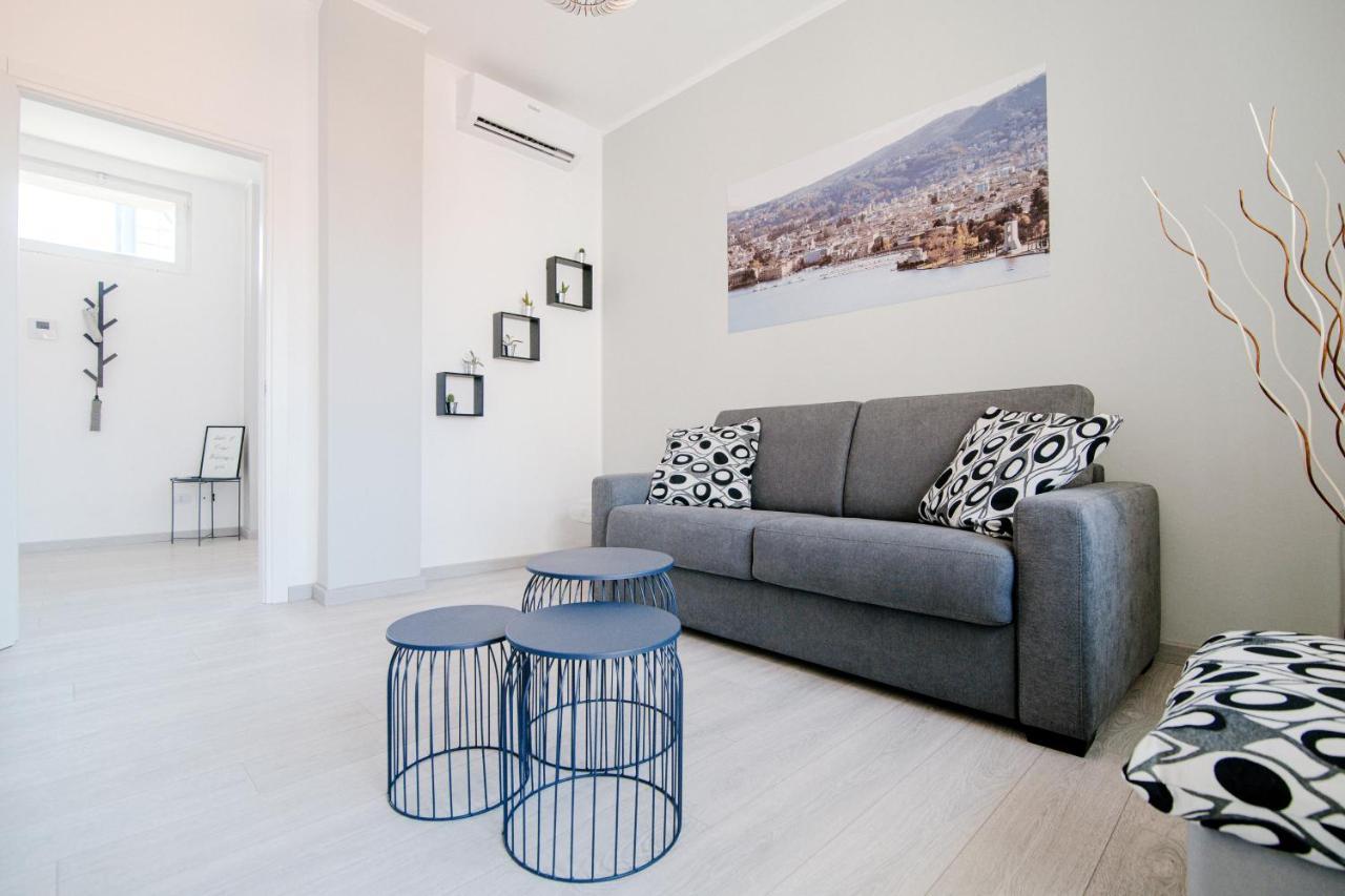 Bright Home - The House Of Travelers Como Eksteriør bilde