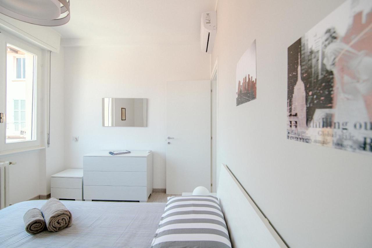 Bright Home - The House Of Travelers Como Eksteriør bilde