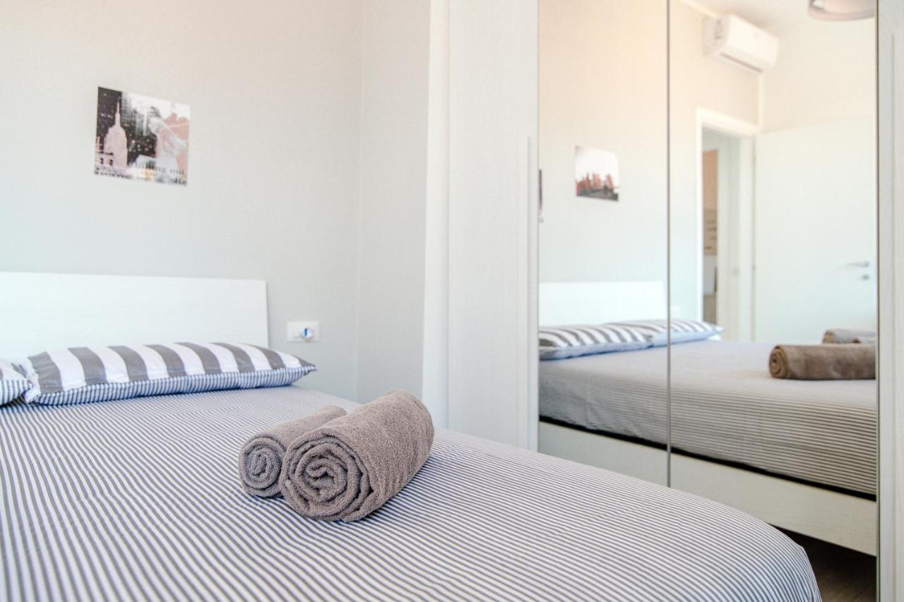 Bright Home - The House Of Travelers Como Eksteriør bilde