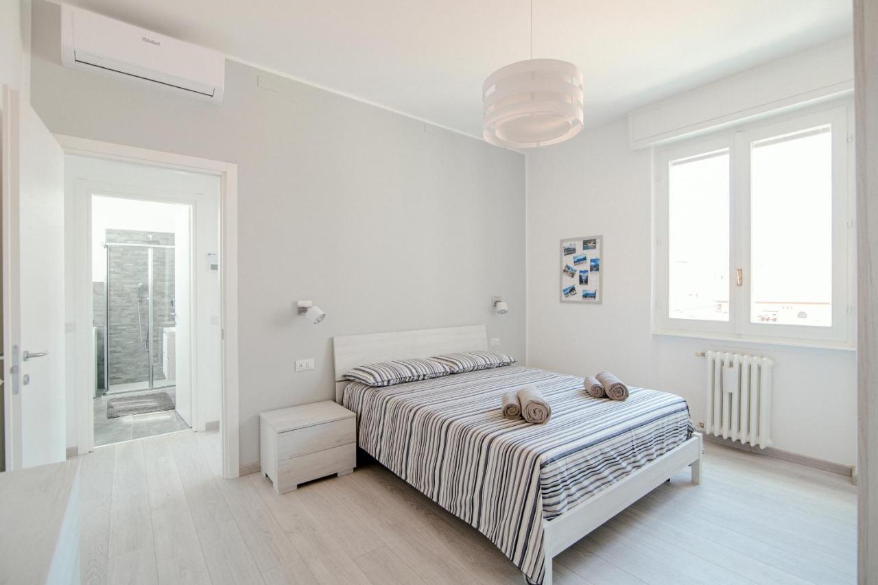 Bright Home - The House Of Travelers Como Eksteriør bilde