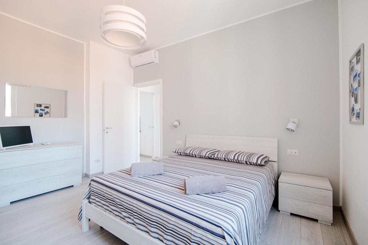 Bright Home - The House Of Travelers Como Eksteriør bilde