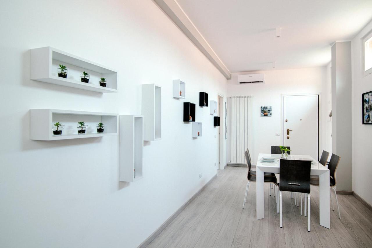 Bright Home - The House Of Travelers Como Eksteriør bilde