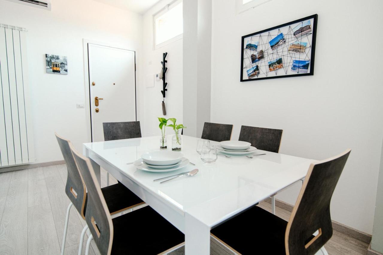 Bright Home - The House Of Travelers Como Eksteriør bilde